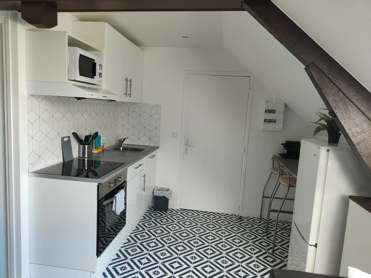 Les Lofts De Provins: Apt 6 Esterno foto