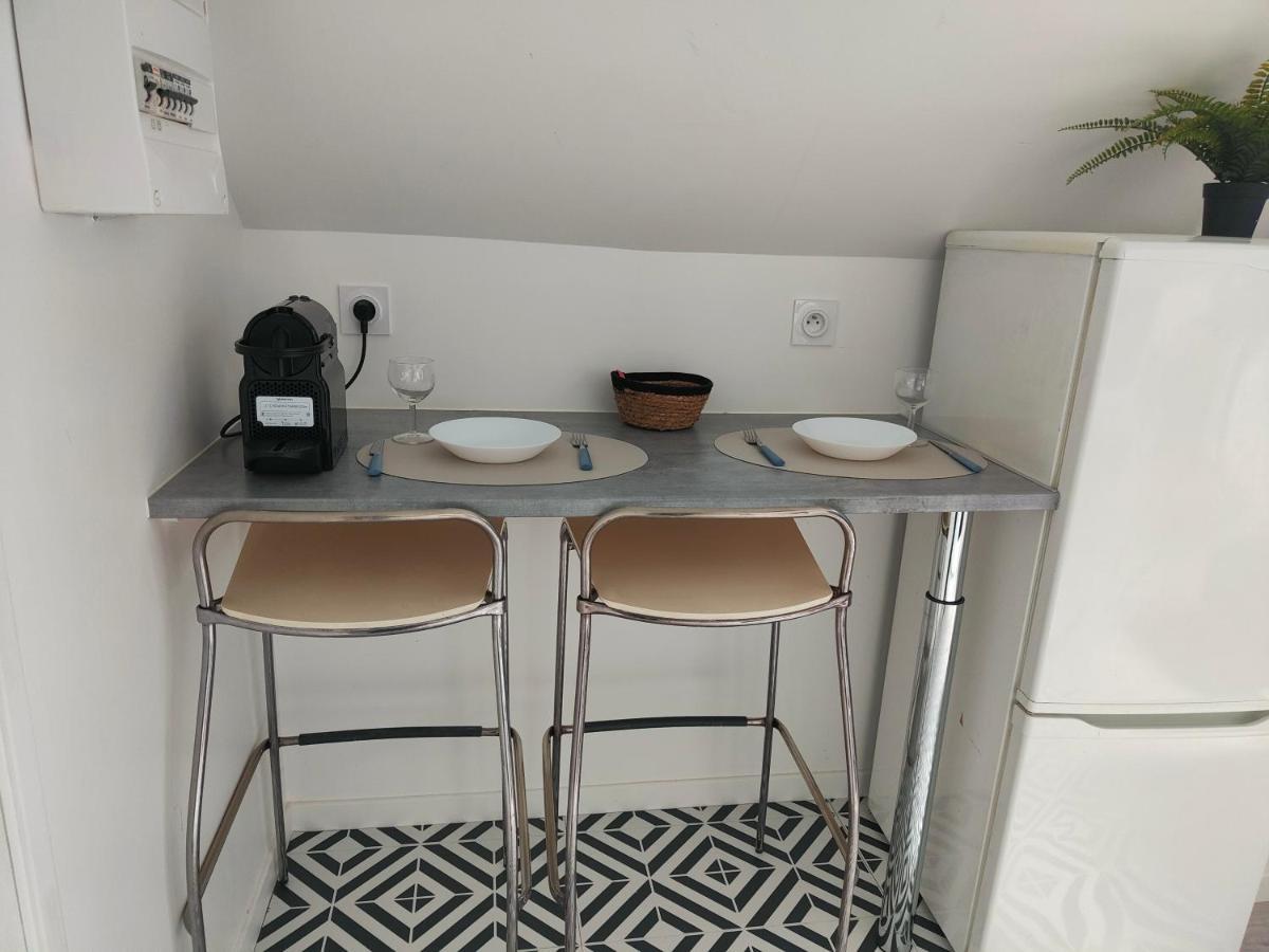 Les Lofts De Provins: Apt 6 Esterno foto